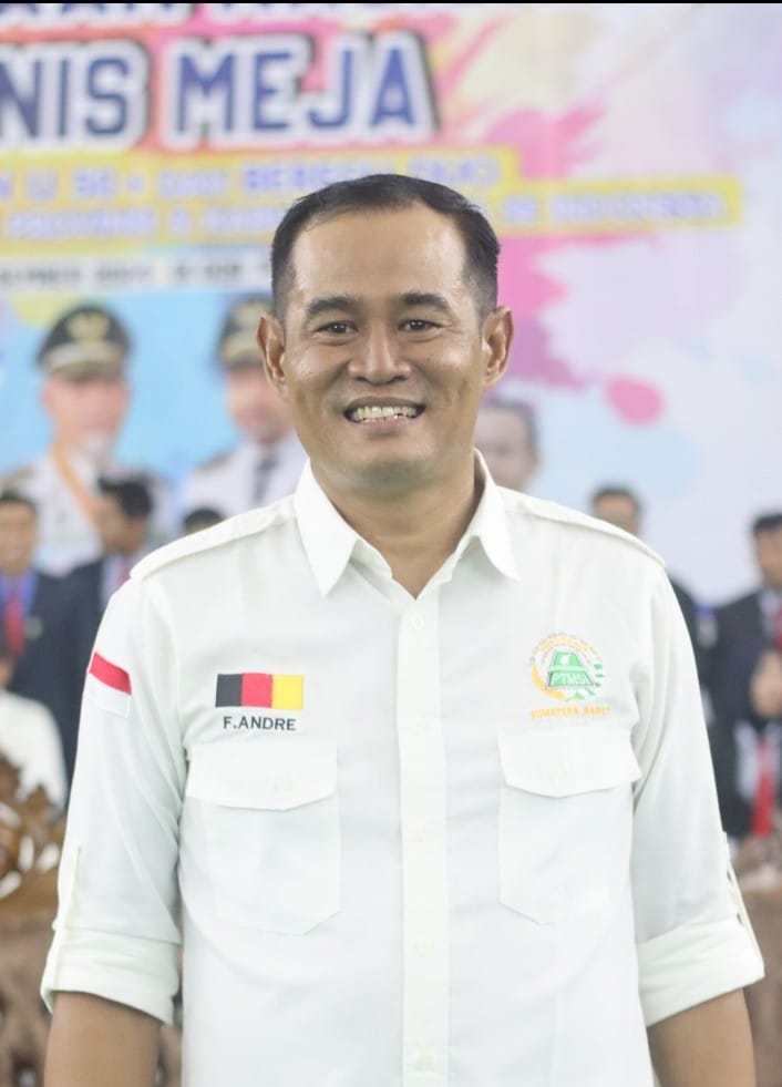Febri Andri, SE